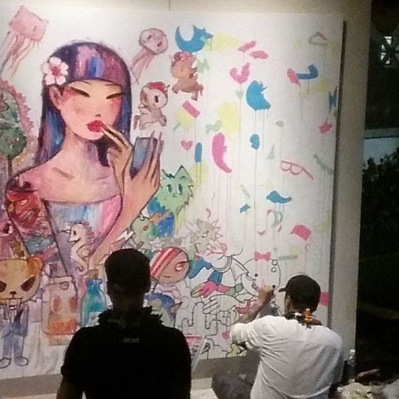 Tokidoki x pow! Wow! Hawaii signed shirt - Picture 7 of 7