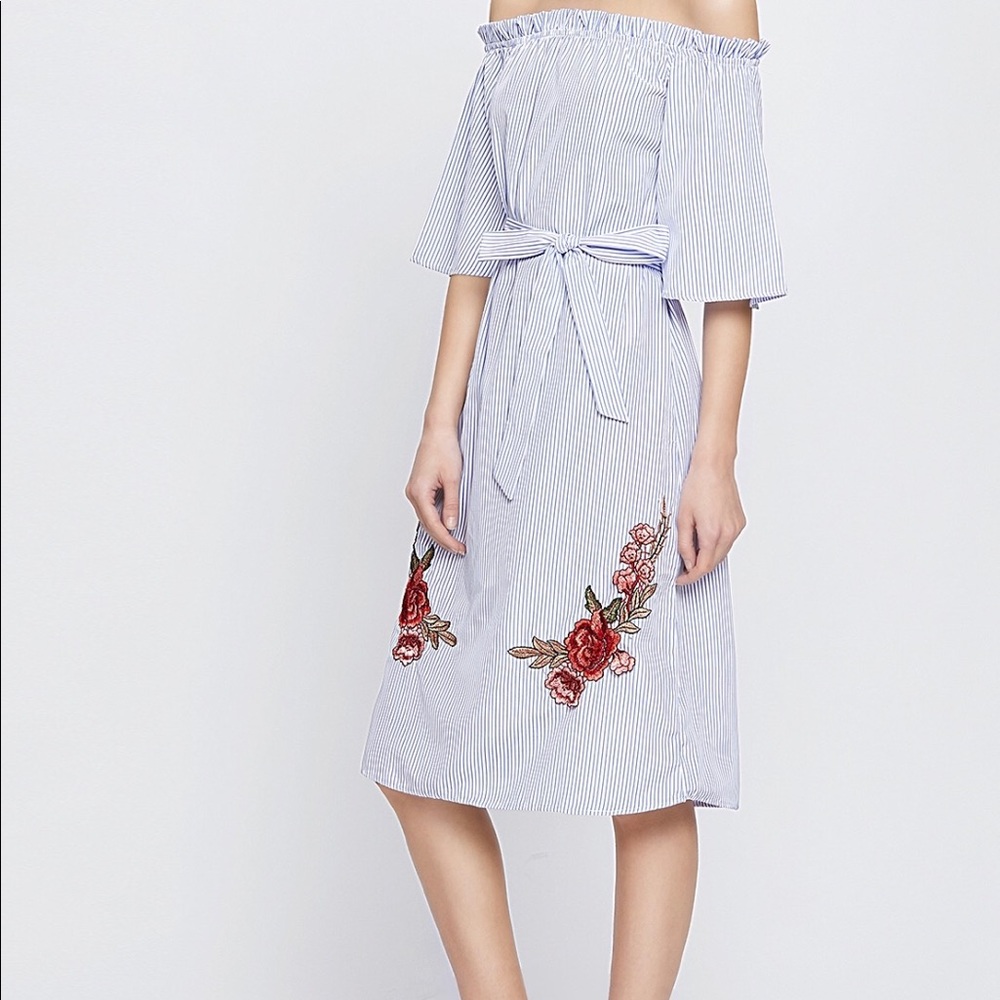 Off shoulder embroidered rose dress