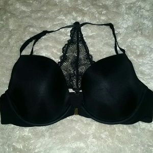 Black lacey bra NWOT