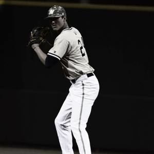 Meet your Posher, Hunter