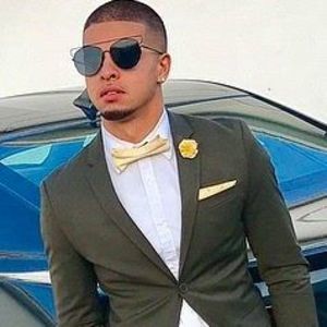 Meet your Posher, Timothy