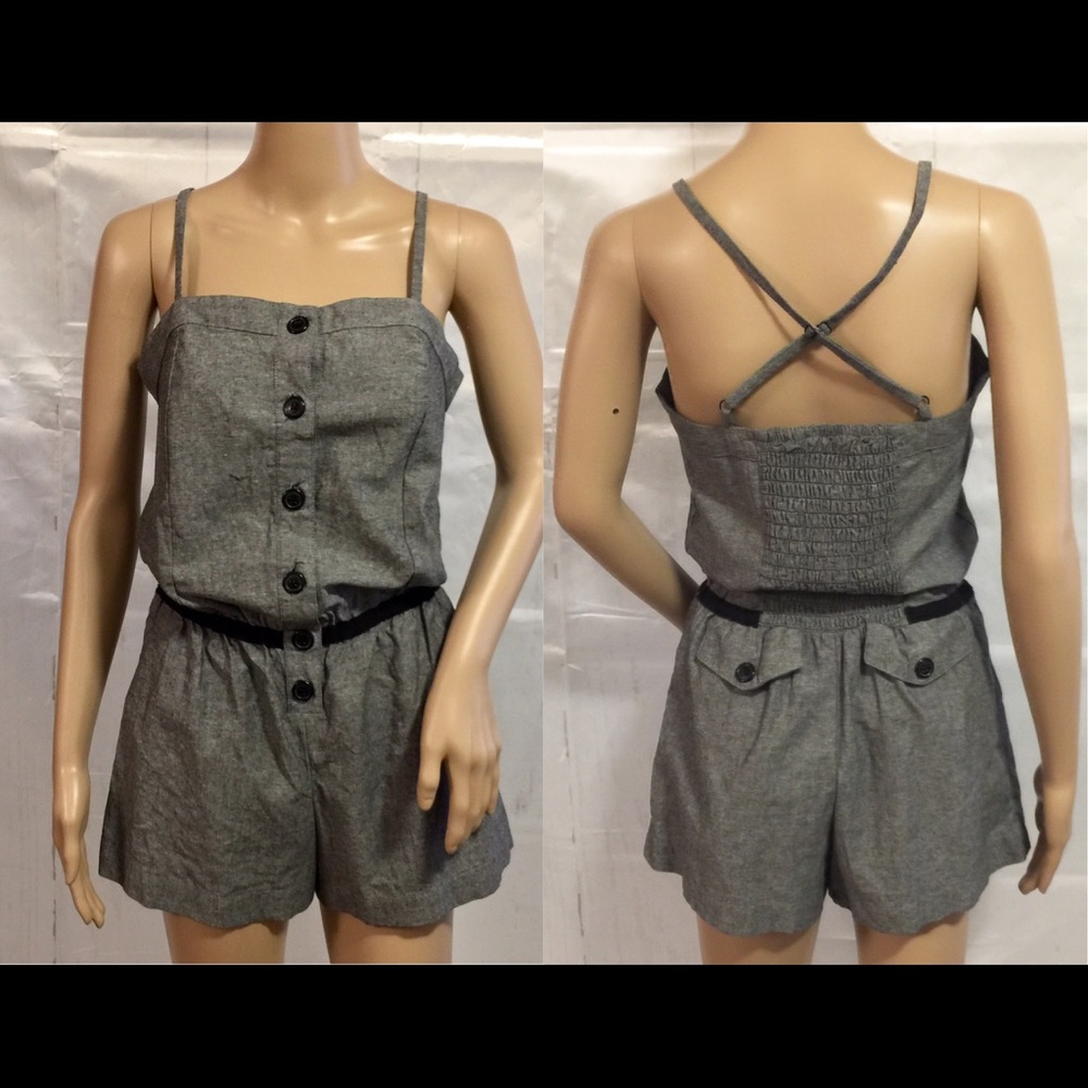 ⬇️NWT Derek Heart Gray Denim Romper Jumpsuit🆕