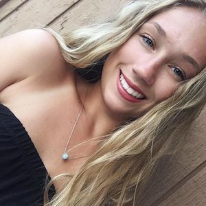 Meet your Posher, Leah