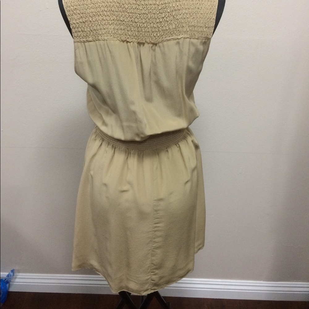 Casual sleeveless tan dress NWOT - Picture 5 of 6