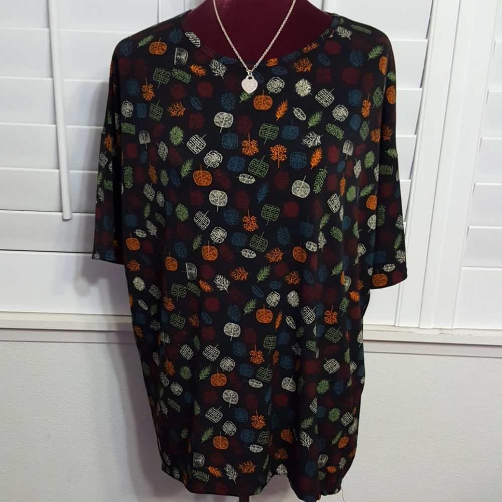 Lularoe Irma Top