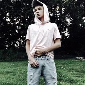 Meet your Posher, Isaac