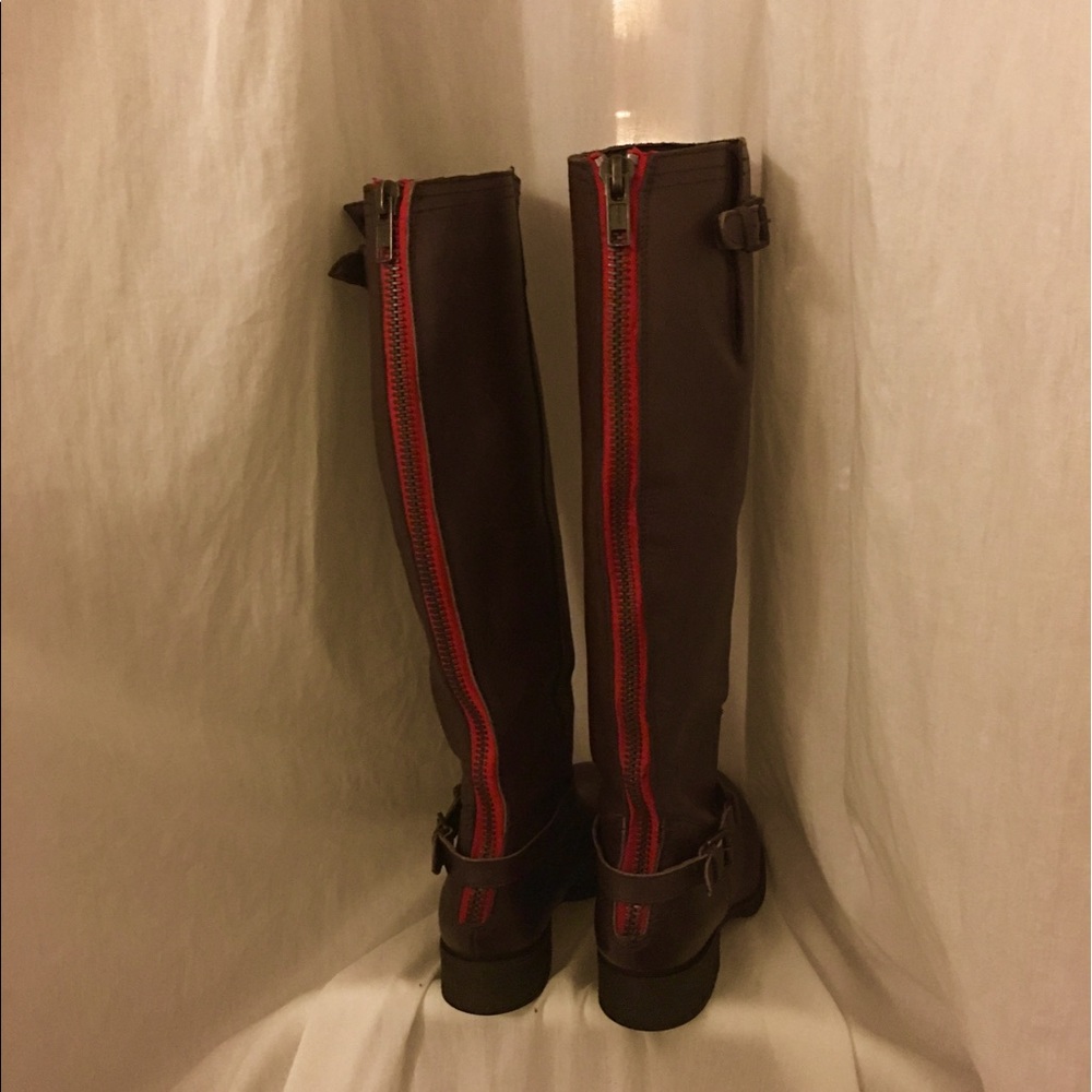 Steve Madden Rex High Boots Brown w/ Red Zipper
