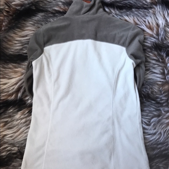 Columbia pullover sweater - Picture 2 of 3