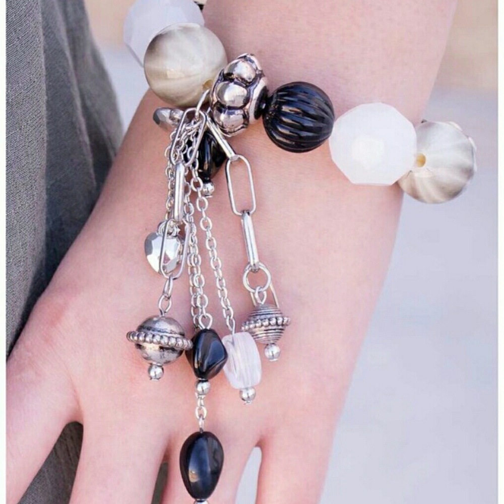 Charm bracelet