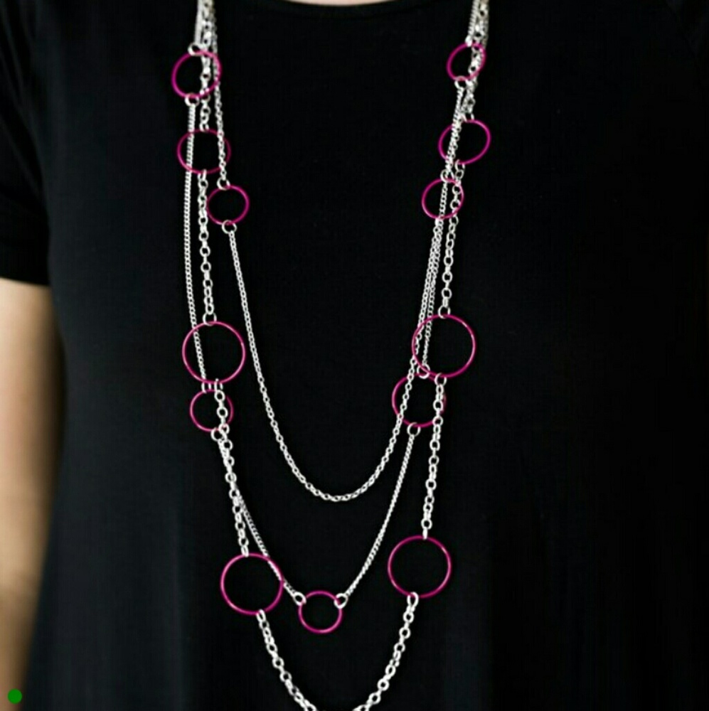 Pink circle necklace set