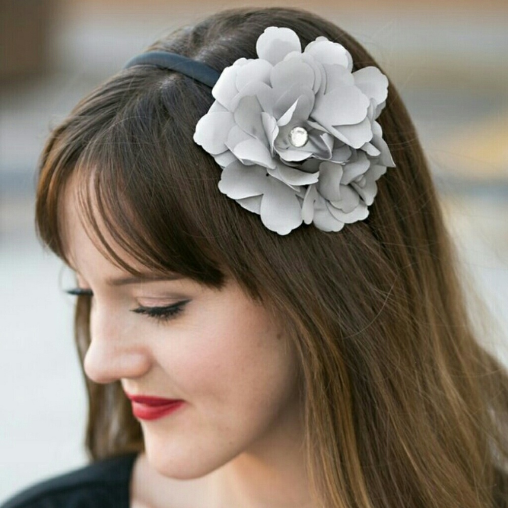 Flower hair accessories