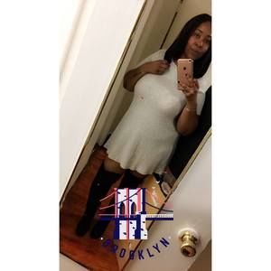 Meet your Posher, Janel