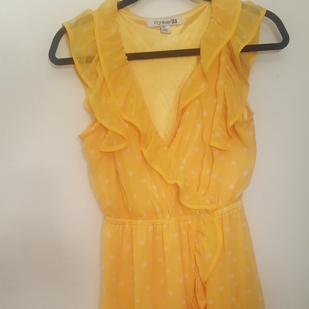Yellow sundress
