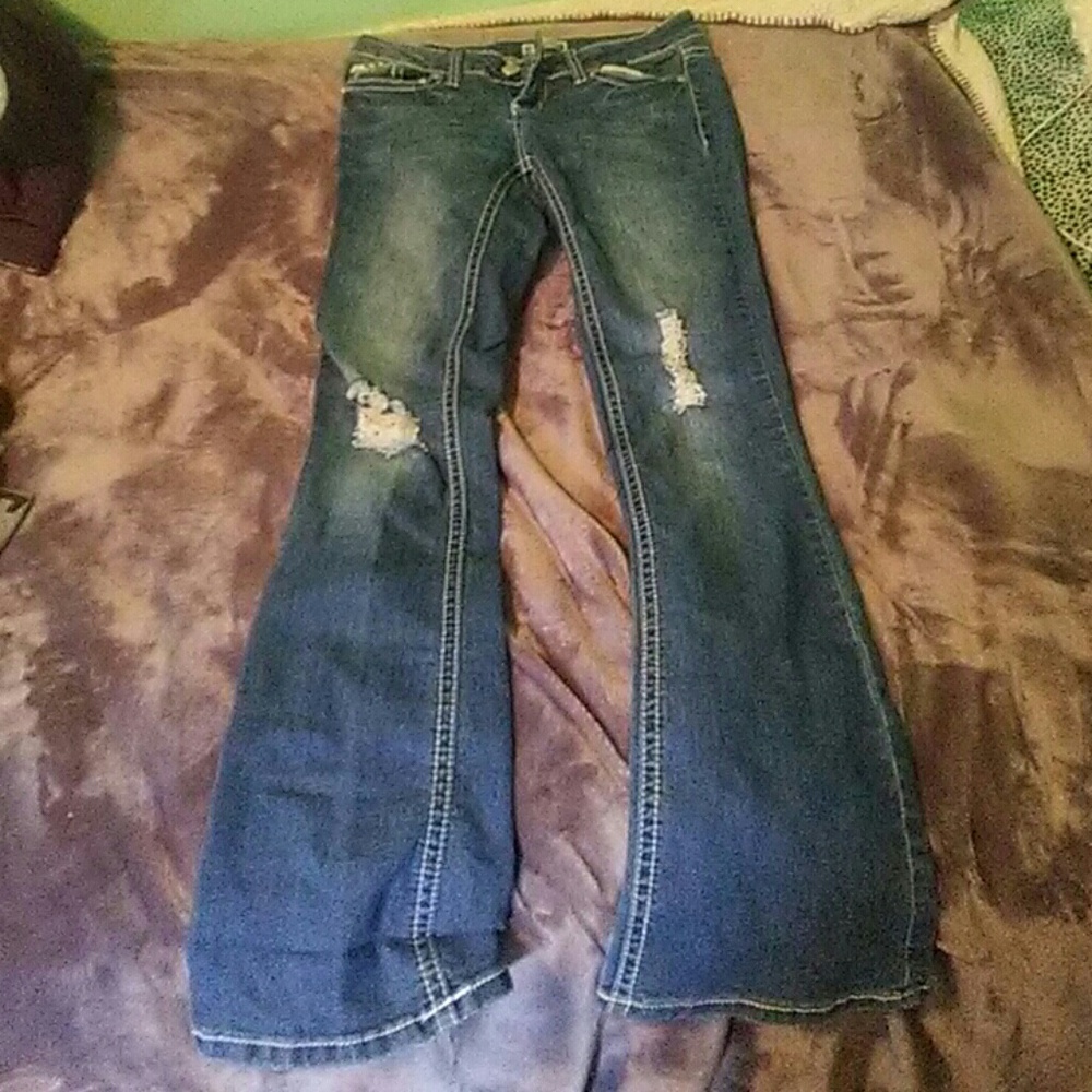 Jeans