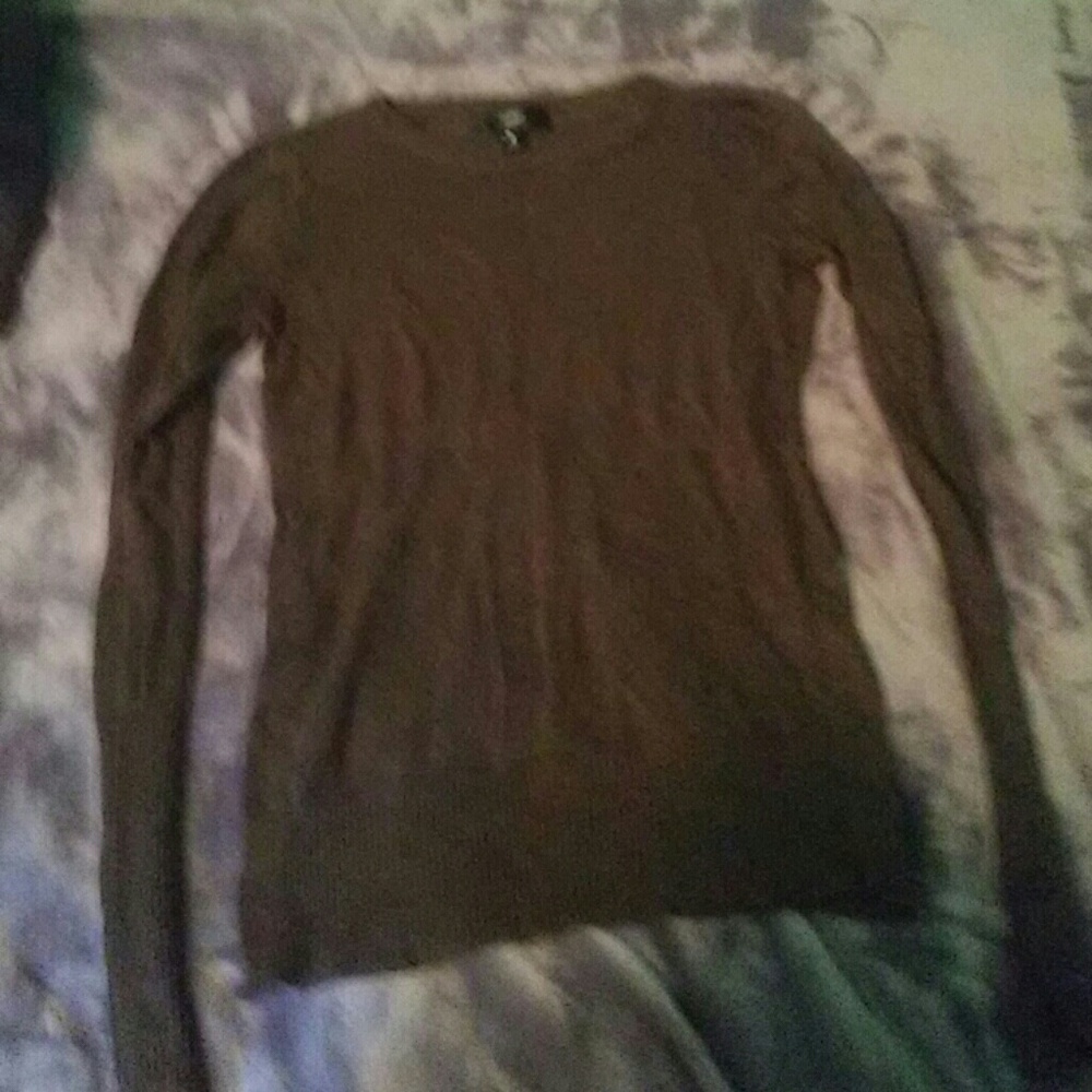 Brown sweater