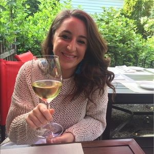 Meet your Posher, Carolyn