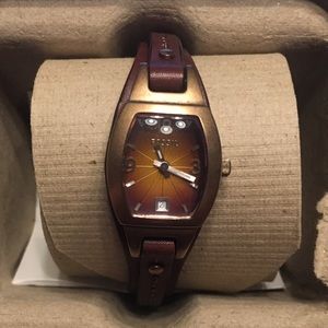Fossil (JR9760) Three Hand Cuff Leather Watch
