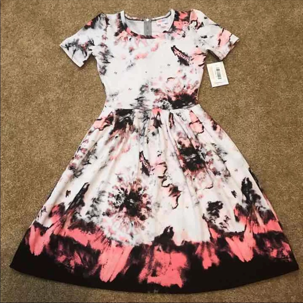 HTF unicorn S tie Dye Amelia