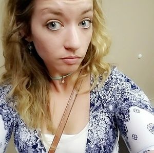 Meet your Posher, Victoria