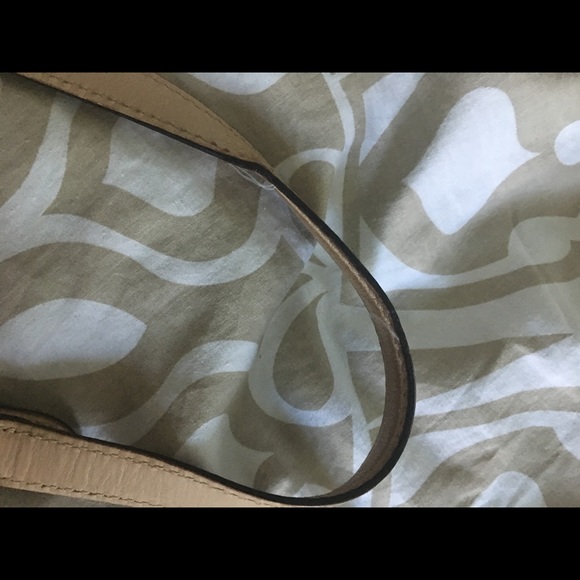 Michael Kors vanilla bag - Picture 2 of 4