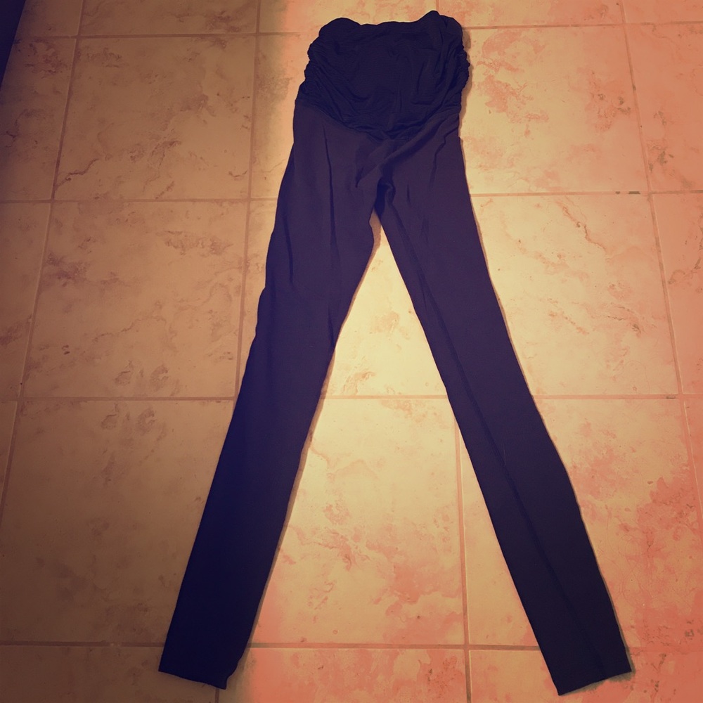 Beyond Yoga Maternity Leggings