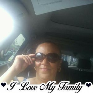 Meet your Posher, Sharon