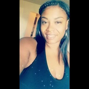 Meet your Posher, Ti'lesha