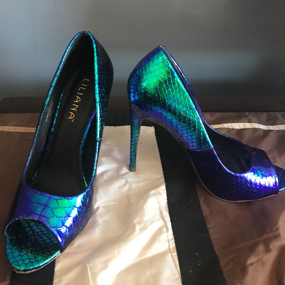 Liliana gorgeous heels worn once!