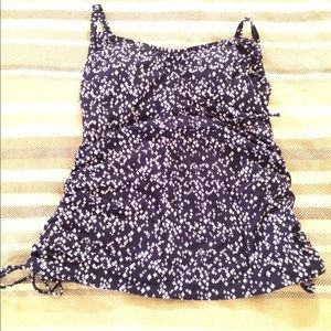 Gap navy blue maternity tankini top size large