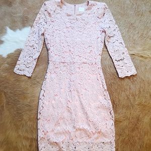 Baby pink lace bodycon👛