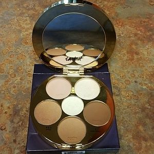 Authentic tarteist contour palette