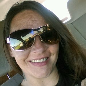 Meet your Posher, Brandy