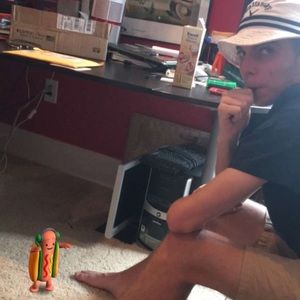 Meet your Posher, Brett