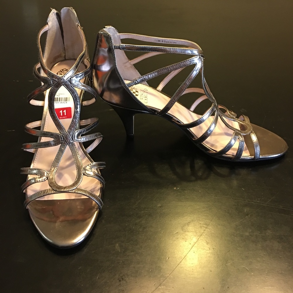 NWT - Vince Camuto strappy sandals/heels
