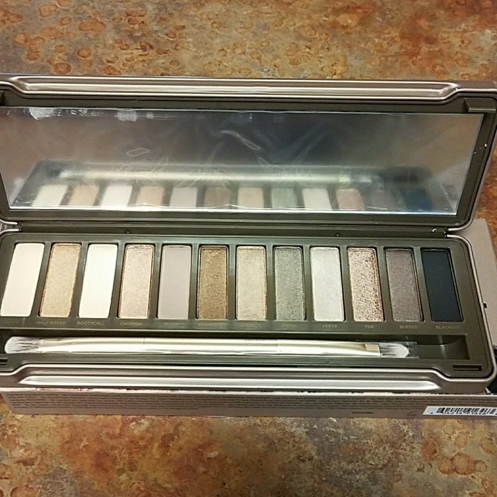 Authentic Naked 2 palette