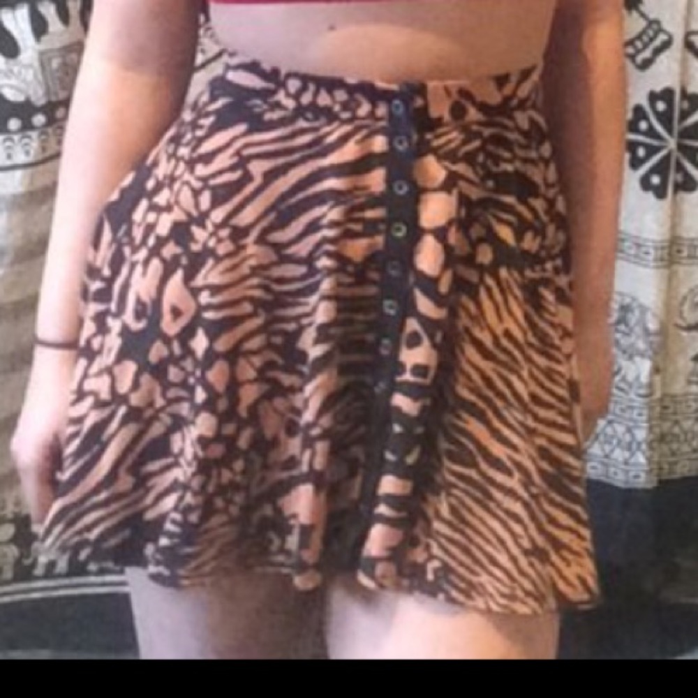 Urban outfitters cheetah skirt