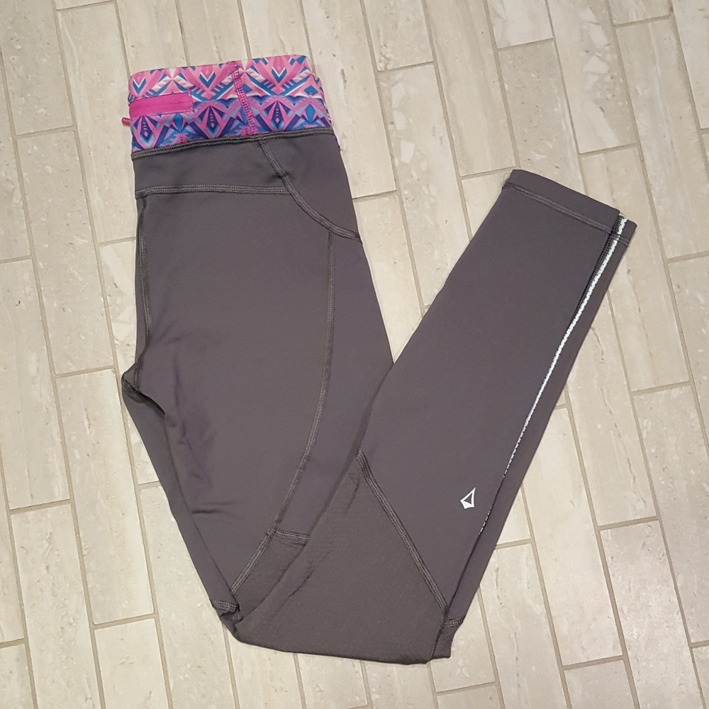 Gray Aviva Leggings