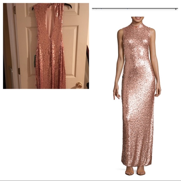 STUNNING  - Picture 2 of 5