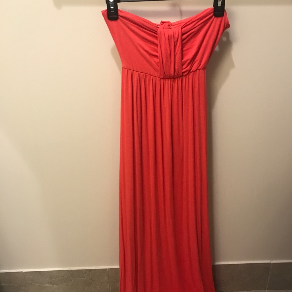 Maxi dress