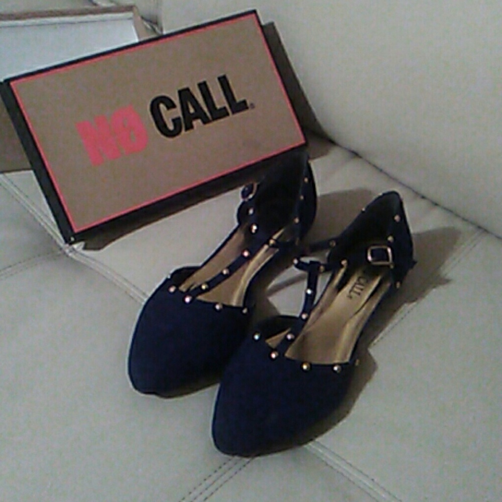 7.5 Navy Tee Wedge Flats