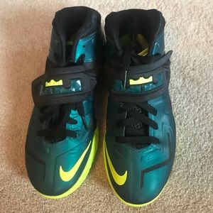 Lebron Shoes
