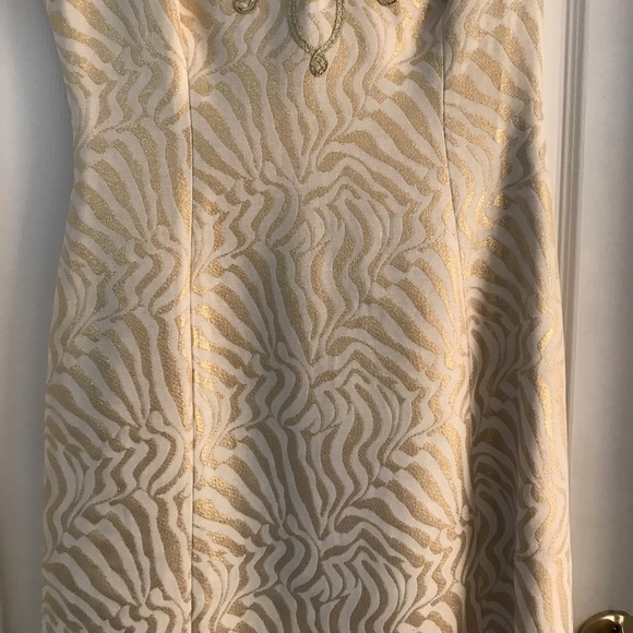Lilly Pulitzer size 2 - Picture 3 of 4