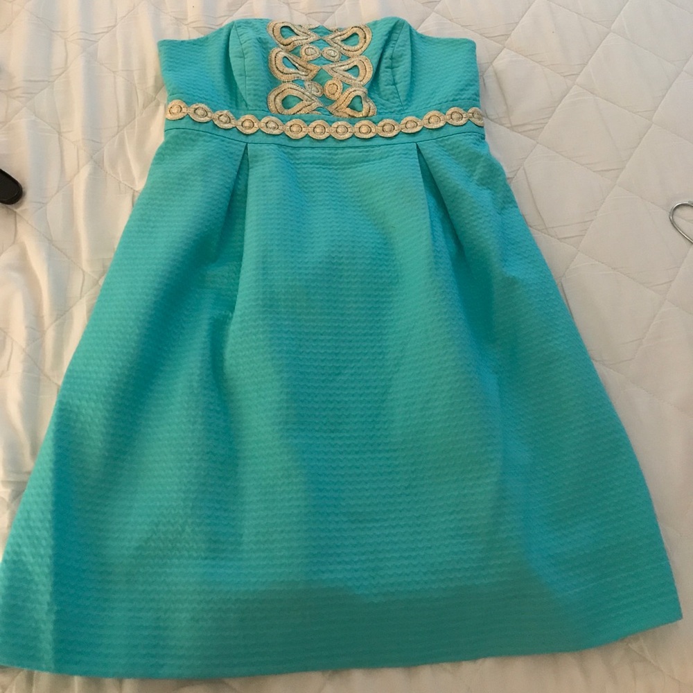 Lilly Pulitzer size 4