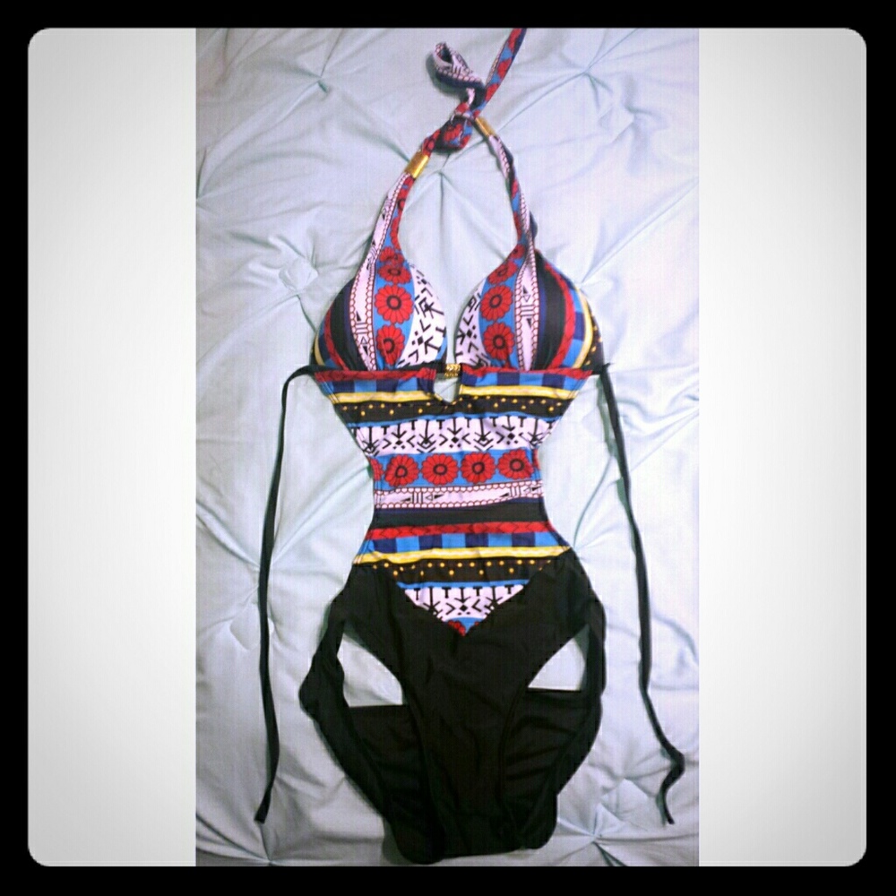 Bathing suit
