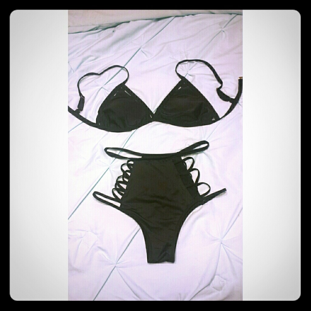 Bathing suit