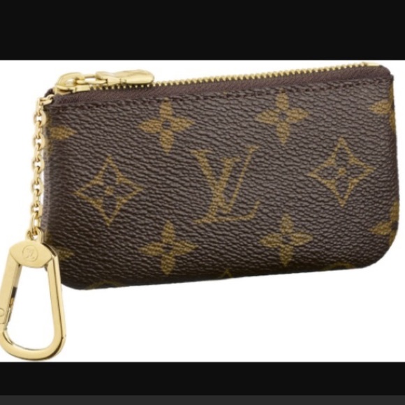 ISO LOUIS VUITTON KEY POUCH