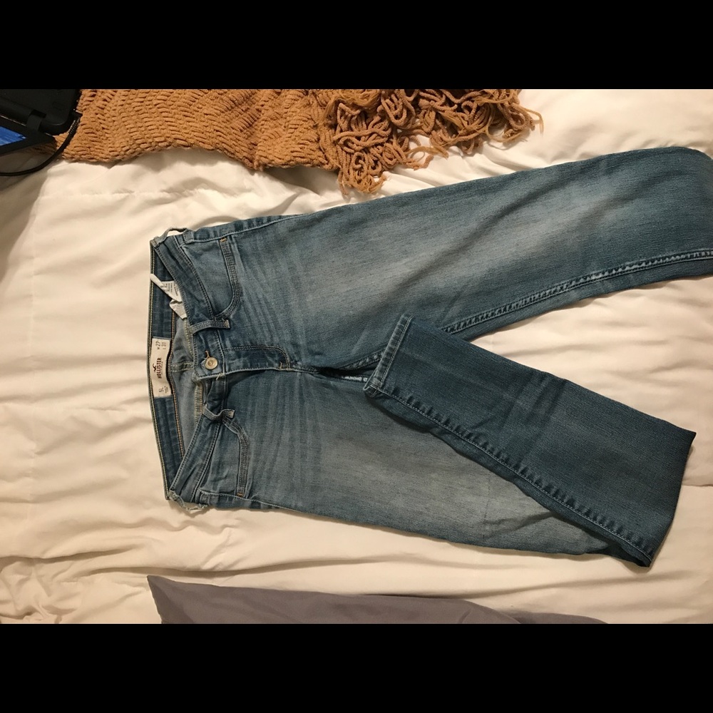 Hollister jeans