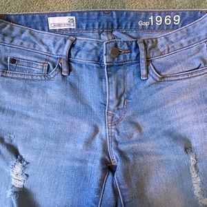 Gap Jeans size 25. Too small now