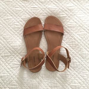 Call it spring sandals!