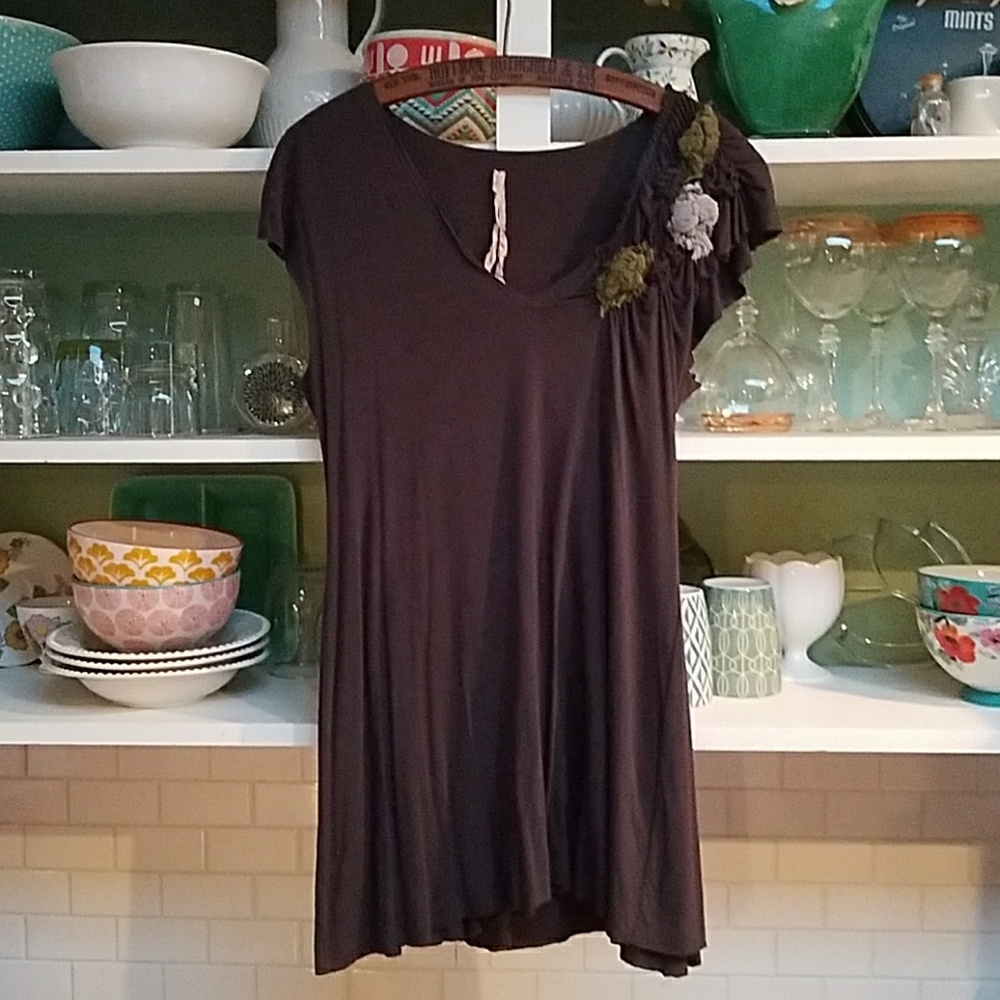 3 for $15/GRAY a line,SWING, embellished neckline. - Picture 1 of 3